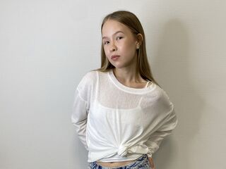naked girl with live cam masturbating DortheyVath