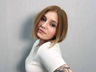 adult cam ElenorLandes