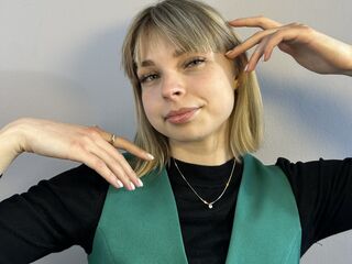 webcam chat EmelineBurrough