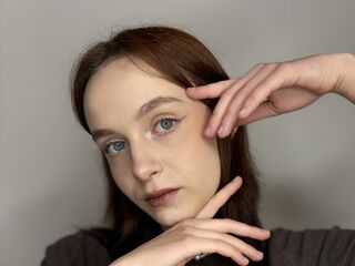 mastubating web cam girl ErmaSpillman