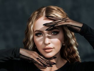 fingering cam girl picture EvaVibe