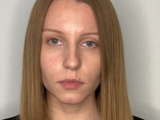 camgirl chat room FawnTobin