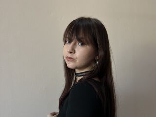 masturbating FloHaake