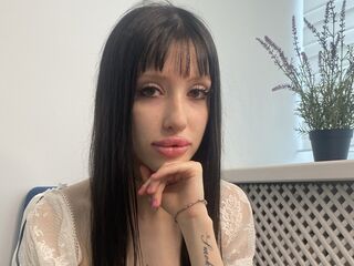 naughty camgirl masturbating with dildo GigiEckenrode