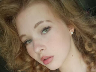 live webcam girl IllaPytlewski