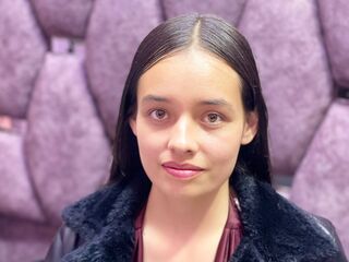 girl sex cam IssaMontenegro