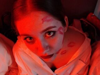 live striptease JuneGutierrez