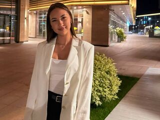 camgirl porn KaranAreas