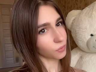 camslut webcam video KarieChuong