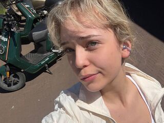 cam whore KeilaTouchton
