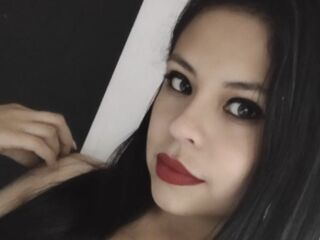 closeup web cam KellyLoraine