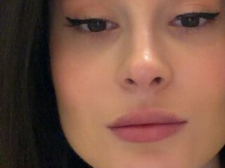 naked cam girl gallery KrystinTuchman