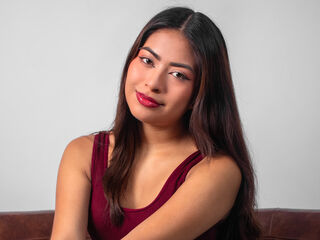 kinky webcam model LeiaHoney