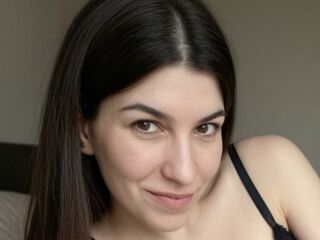 nude gamgirl LeotaGlomski