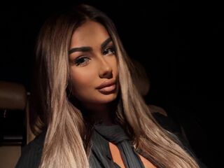naked girl with webcam masturbating with sextoy LeylaBunny