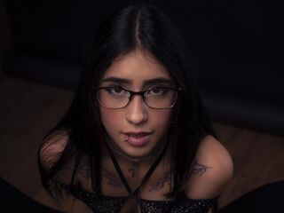 fingering webcam girl LiliCollyns