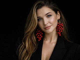 camslut naked LinaSinner