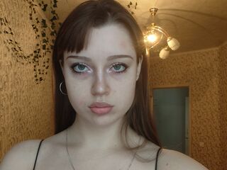 beautiful girlcam LioraMist