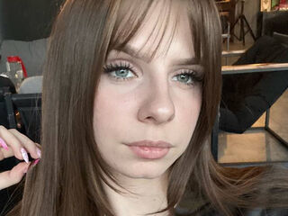 bedroom live webcam LoiseHarington