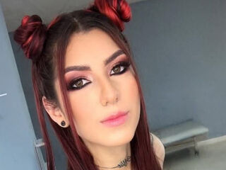 naked girl with live cam LucyLunas