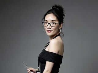 camgirl pic LunaChen
