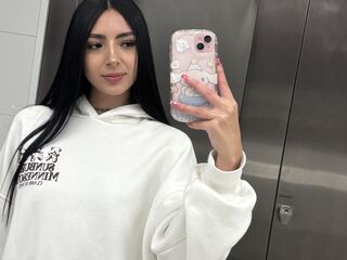girl chat room LunaSmithy