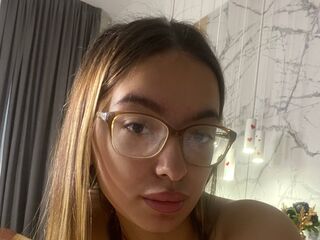 girl nude MarianaPollack