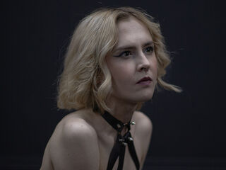 free webcam chat MilaVeyra