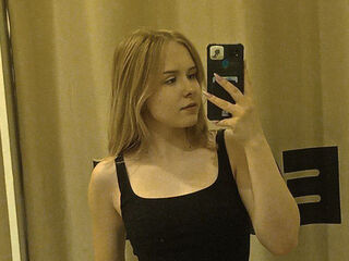 hot cam girl masturbating with vibrator MolliMcDaniel