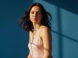 camgirl chat room MolliePoydras