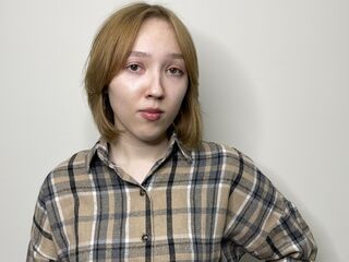 fingering webcamgirl NidaSimerly