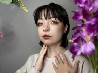 naked camgirl gallery NoellaBeaumont