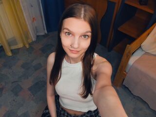 camgirl playing with dildo PetraCurington