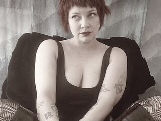 webcam striptease show PoppyKryze