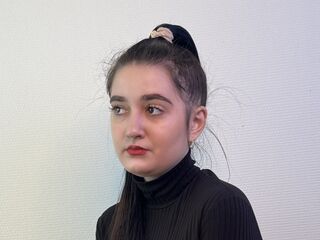 camgirl playing with sex toy RayRieu