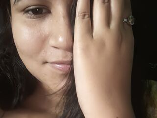 naked girl with cam masturbating RinnyDubey