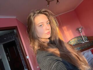 camwhore fingering pussy RosaWalkiry