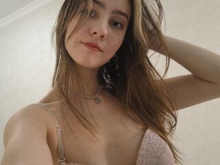 flirt chat room SeleneEverhart