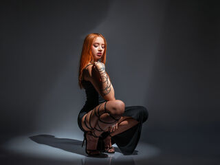 nude gamgirl SerenaJaramillo