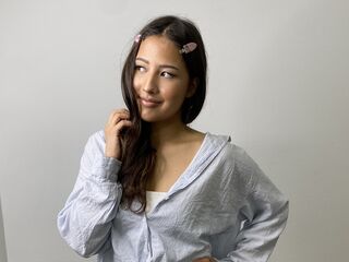 adult cam show SuzannHedtke