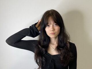 naughty camgirl photo SuzukiJun