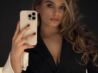 naughty web cam TaHillmer