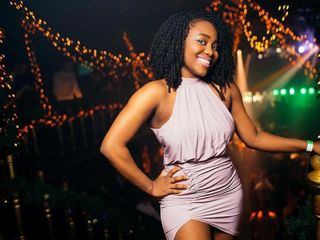 striptease TeelaAdams