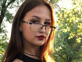 naked girl with webcam masturbating with sextoy TiffaneyHews
