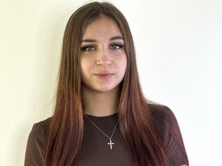 naked girl with webcam masturbating with dildo TiffaniStaub