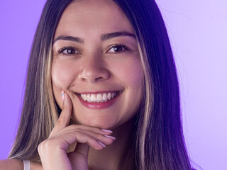 chat room live web cam ValentinaForest