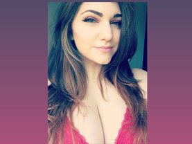 34HHGamerGirlHa